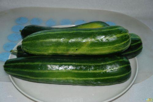 梦见吃青皮脆瓜,青皮脆瓜的奇幻之旅