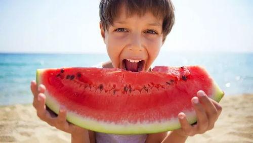 总是吃瓜的人,一位资深吃瓜者的生活感悟